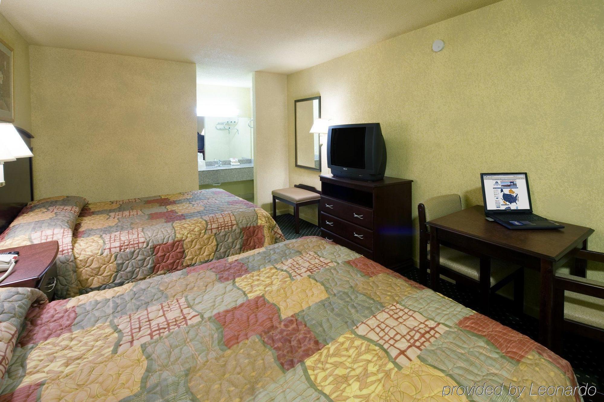 Welcome Inn Dallas Room photo