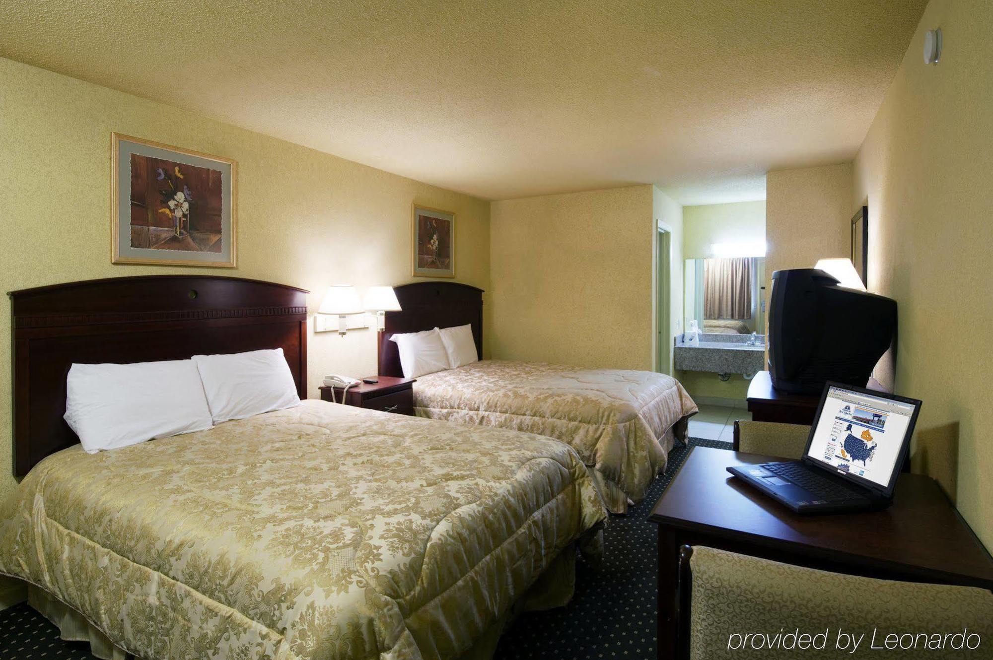 Welcome Inn Dallas Room photo